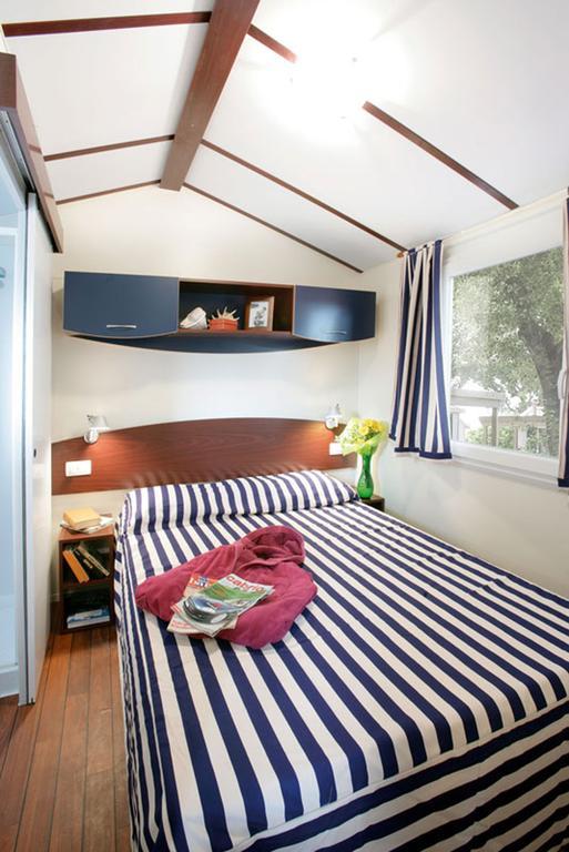 Mobile Home Grand Charme - Towels / Bed linen available for a fee - Pets allowed for a fee